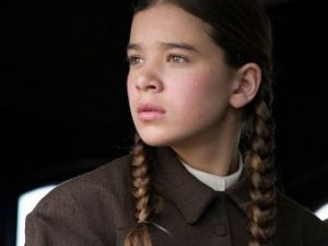 Хейли Стайнфелд предложили роль в "Игре Эндера"