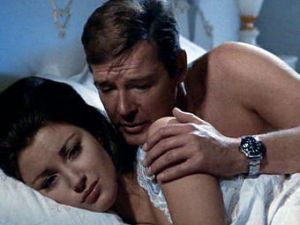 Часы Джеймса Бонда продали за 200 тысяч долларов