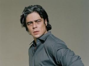 Дж. Дж. Абрамс позвал Бенисио Дель Торо в сиквел "Стартрека"