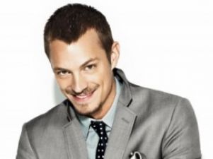 Warner Bros. сэкономит на актерах в "Артуре и Ланселоте"