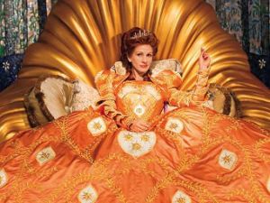 Джулия Робертс предстала в образе мачехи Белоснежки