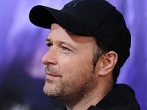 Мэттью Вон запустит на экран необычного супергероя