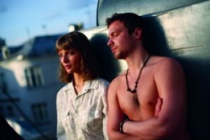 Впервые в России кинопремьера состоится в интернете