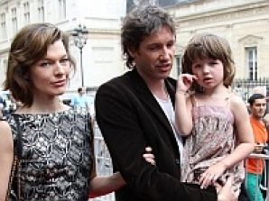 Милла Йовович выйдет против зла в пятый раз