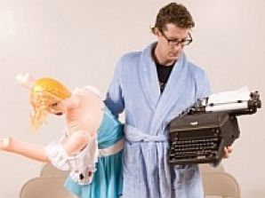 Сценарист «Мальчишника 2» дебютирует в режиссуре