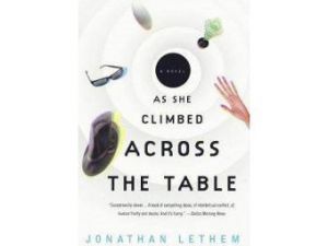 Кроненеберг снимет комедию о влюбленности в черную дыру