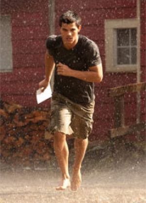 Создатели "Сумерек" назвали пиратов поименно