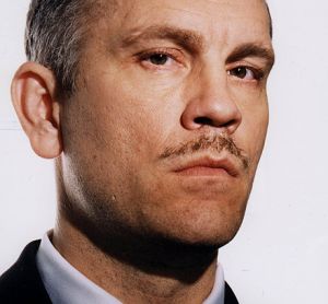 Джон Малкович перевоплотится в урку