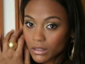 Зои Салдана и Марк Руффало сыграют в семейной драме