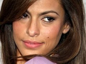 Ева Мендес нашла себе «Место под соснами»