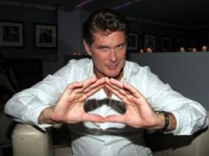 Дэвид Хэсселхофф вольется в состав «Пираний»