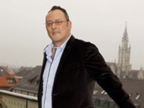 Жана Рено опутают детективные сети