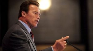 Арнольд Шварценеггер и Дэнни ДеВито вновь станут близнецами