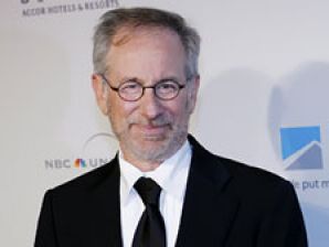 Американский режиссер и продюсер Стивен Спилберг приступает к созданию фильма о "Викиликс"