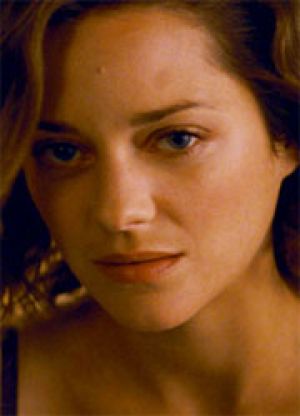 Марион Котийяр сыграет в "Воскрешении Темного рыцаря"