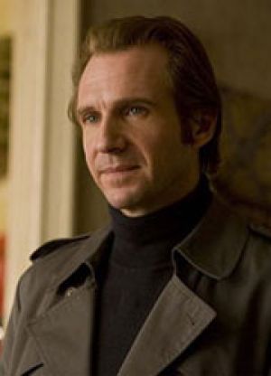 Рэйфа Файнса позвали в 23-й эпизод "бондианы"