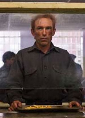 Джеки Эрл Хейли снимется в "Темных тенях"