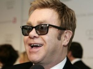 О жизни Элтона Джона снимут фильм