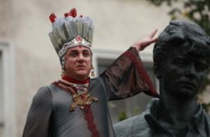 «Самый лучший фильм 3-Дэ»: Между Гариком и Бесом