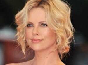 Шарлиз Терон станет секретаршей ДиКаприо