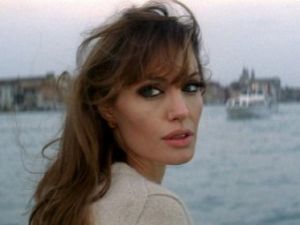 Следующим проектом Анджелины Джоли станет "Малефисент"