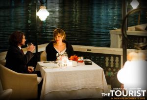 "Турист": отрывок из фильма с Анджелиной Джоли и Джонни Деппом