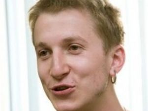 «Интерн» Шаракоис запустил в женщину сковородой