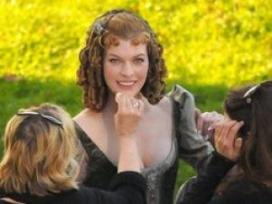 Йовович чуть не задохнулась на съёмках "Трёх мушкетёров"