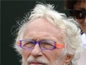 Пьеру Ришару в Киеве устроят церковную экскурсию