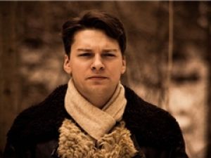 Даниил Страхов: Исаев захотел стать актером после Штирлица