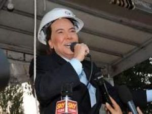 Скандальный фильм с Сильвио Берлускони  презентовали в Каннах