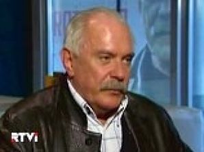 Около 100 деятелей российского кино подписали открытое письмо против авторитарного руководства Михалкова