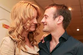 Френсис Мэтью и Лена Ряснова таки расстались