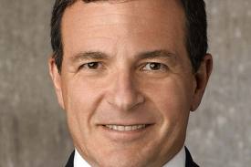  Глава Walt Disney продал половину своих акциий