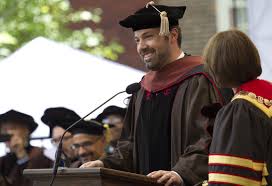 Бену Аффлеку присудили докторскую степень