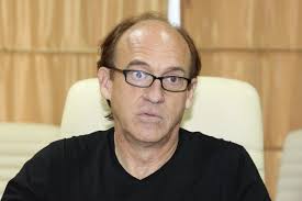 Чак Рассел снимет «Арабские ночи» с помощью Китая