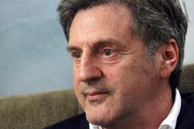 Даниэль Отой создаст образ Бога