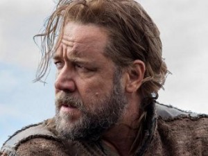 Генри Кавилл признал в Расселе Кроу "крестного отца"