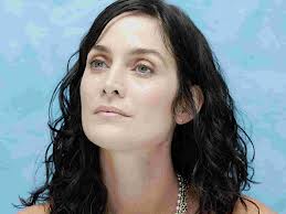 Кэрри-Энн Мосс присоединилась к «Помпеи» Пола У. С. Андерсона