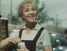 Кинокомедия "Королева бензоколонки" отмечает 50-летие