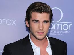 Лиам Хемсворт снимется в триллере "Кат Бэнк"