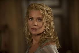 Лори Холден сыгрет в сиквеле "Тупого и еще тупее"