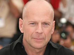 Сарик Андреасян отказался снимать фильм с Брюсом Уиллисом