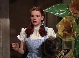 "Волшебник страны Оз" попал в десятку лидеров проката