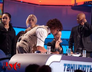 Танцуют все: Денисовой захотелось на сеновал, а Танковичу - выпить