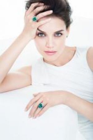 Кэти Холмс «засветилась» в сериале «Как я встретил вашу маму»