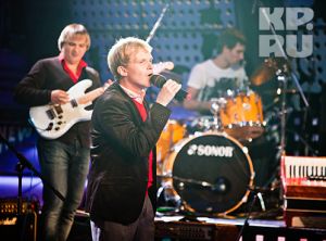 30 сентября на РЕН ТВ стартует новостное сатирическое стендап-шоу «Бункер News»