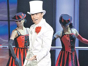 Ведущие решили стать участниками проекта «Призрак оперы»