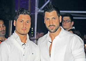 Братья Чмерковские теперь танцуют в паре