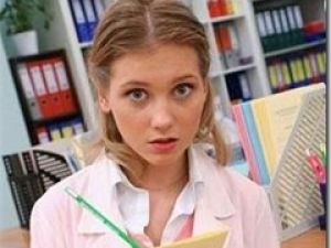 Варя из «Интернов» увлеклась антиквариатом